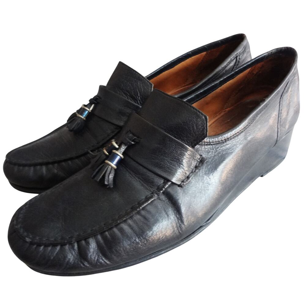 Vintage 70s 80s VOLARE Tassel Loafers Black Leather Men 11 Dress Shoe Moc Wedge